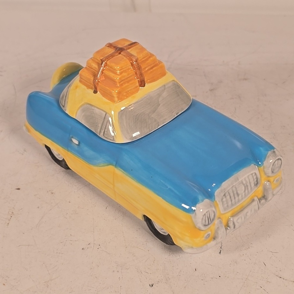 Vintage Station Wagon w/ Luggage 1993 OCI Ceramic Car Sugar Container Fitz Floyd